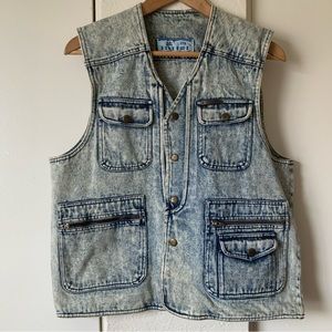 Men’s denim vest